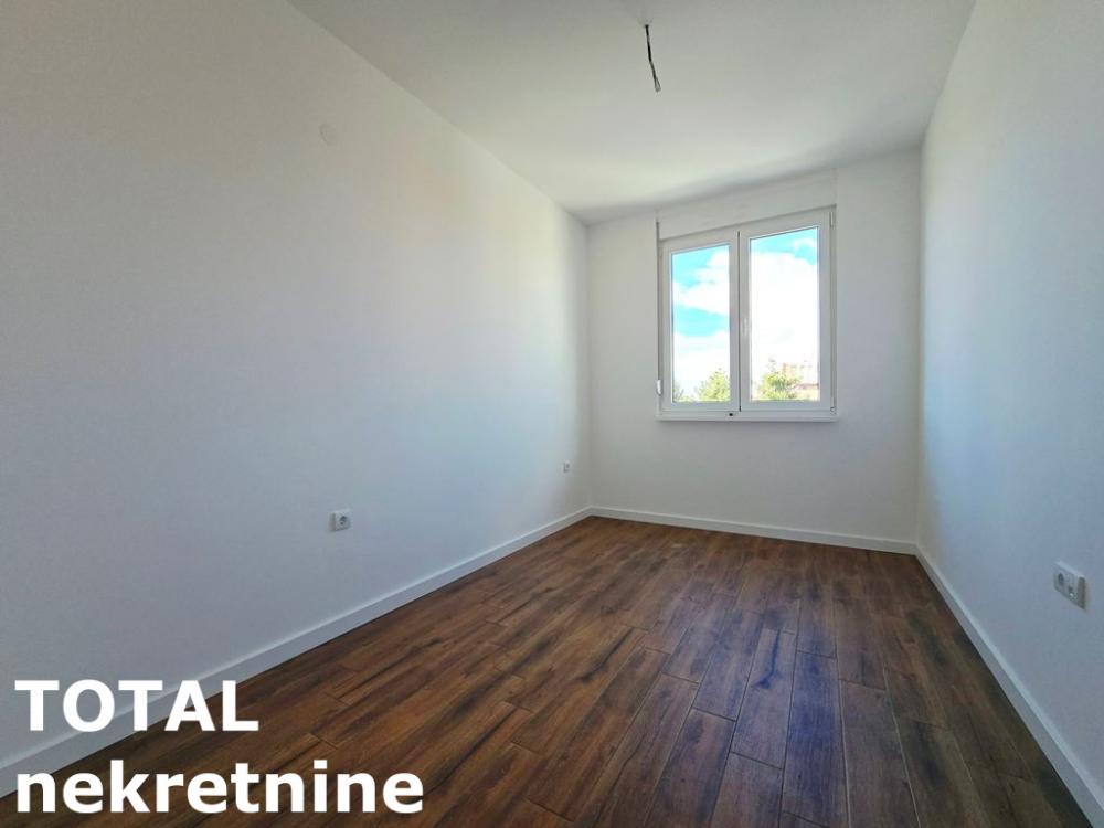 Slika 6 - Stan,NOVI SAD,TELEP,kv: 110.00, € 270000, ID: 1102319