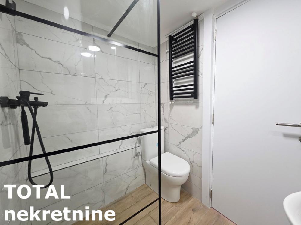 Slika 3 - Stan,NOVI SAD,ADICE,kv: 28.00, € 50000, ID: 1102378