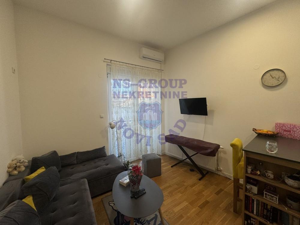 Slika 2 - Fenomenalna garsonjera u novoj zgradi! TOP!