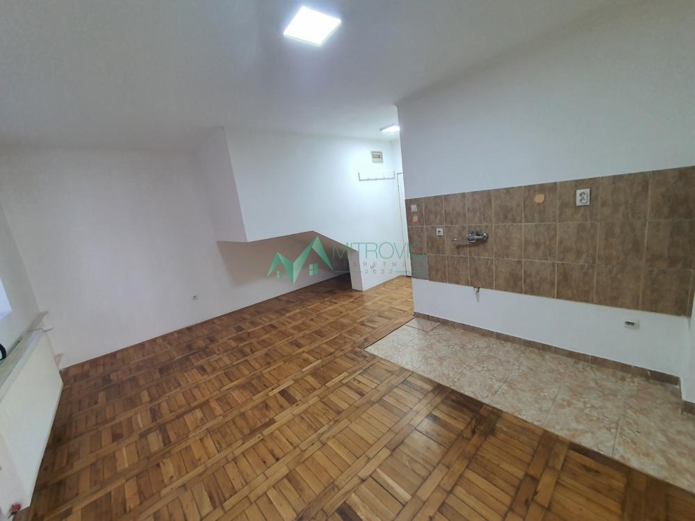 Slika 1 - Jedinstvena prilika! Garsonjera - 33 m2 na Telepu. HITNO!!!  