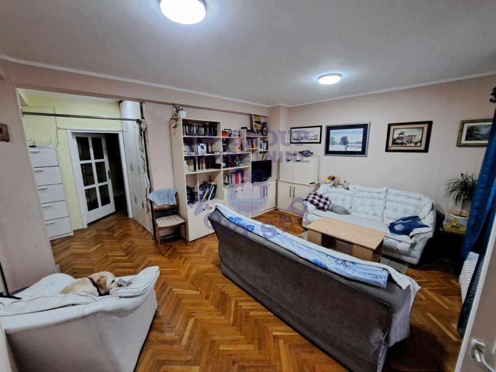 Slika 2 - Odlican troiposoban stan na Grbavici!