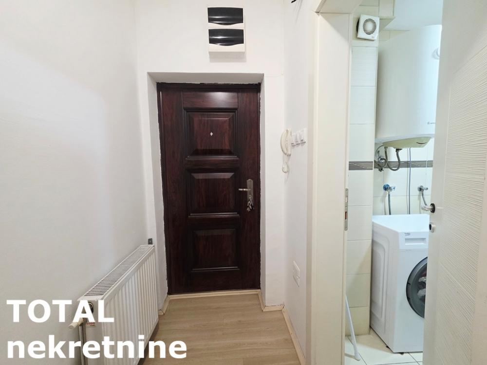 Slika 8 - Stan,NOVI SAD,TELEP,kv: 49.00, € 150000, ID: 1102287