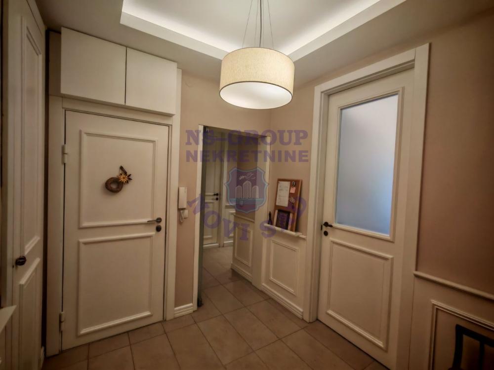 Slika 6 - Dvoiposoban, 64m2, Beogradski kej Novi Sad, sa terasom, ima lift