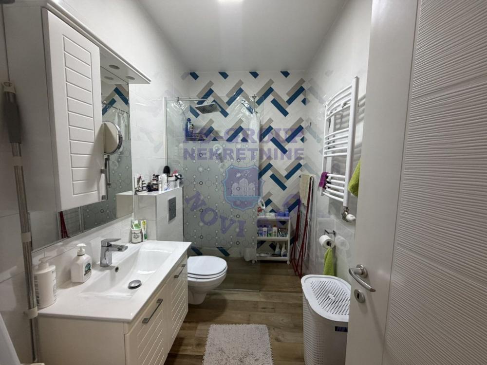 Slika 6 - 565236-Na prodaju odličan stan površine 43m² na traženoj lokaciji – Somborska Rampa. 