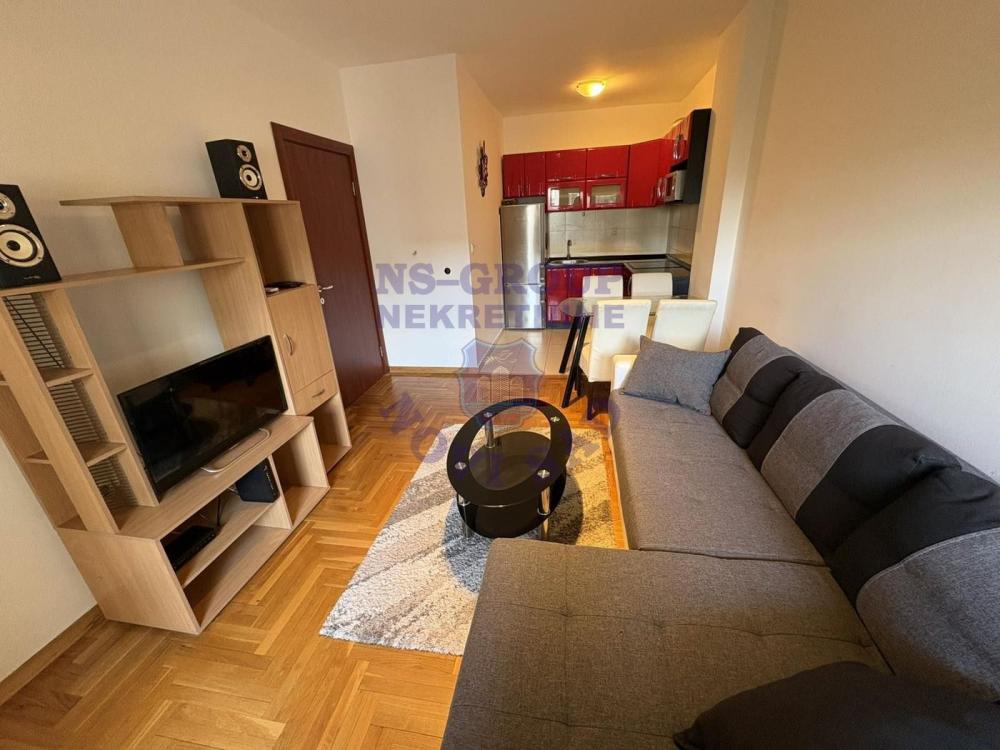 Slika 1 - 564833-Top lokacija. Odličan, uknjižen- namešten dvosoban stan.