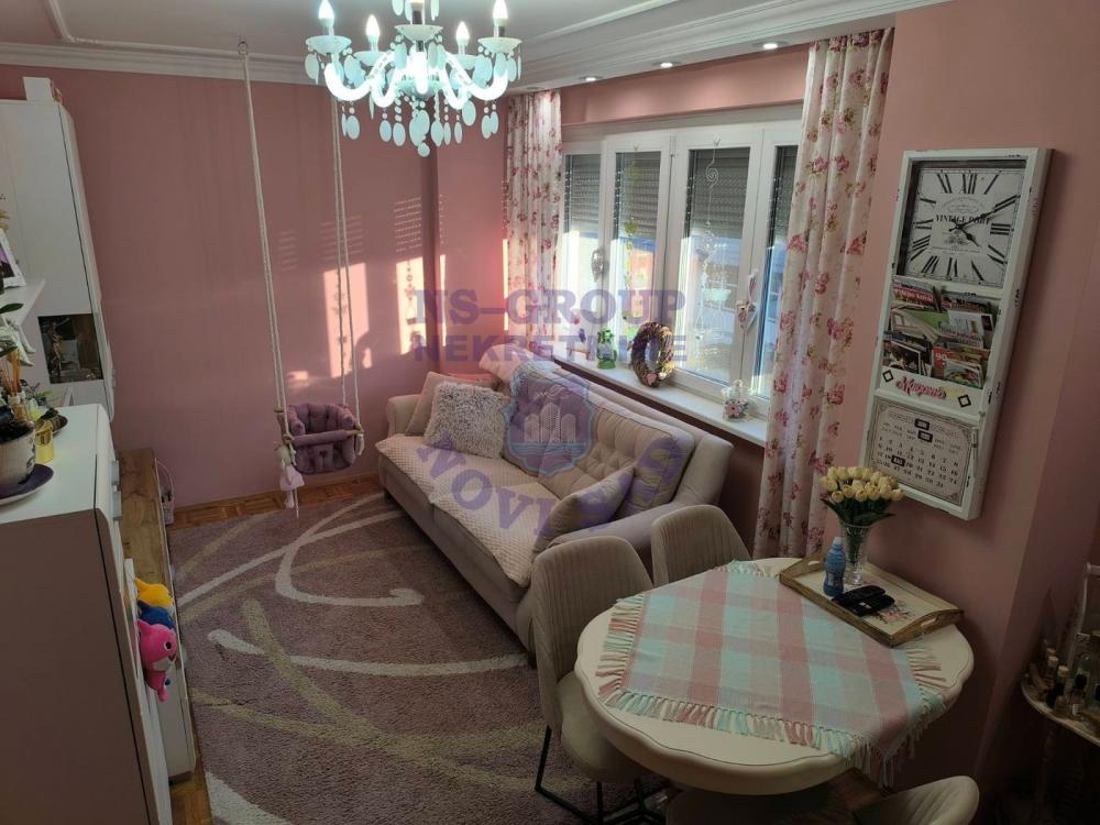 Slika 1 - 564259-U ponudi je funkcionalan jednoiposoban stan na odličnoj lokaciji u blizini Železničke stanica.