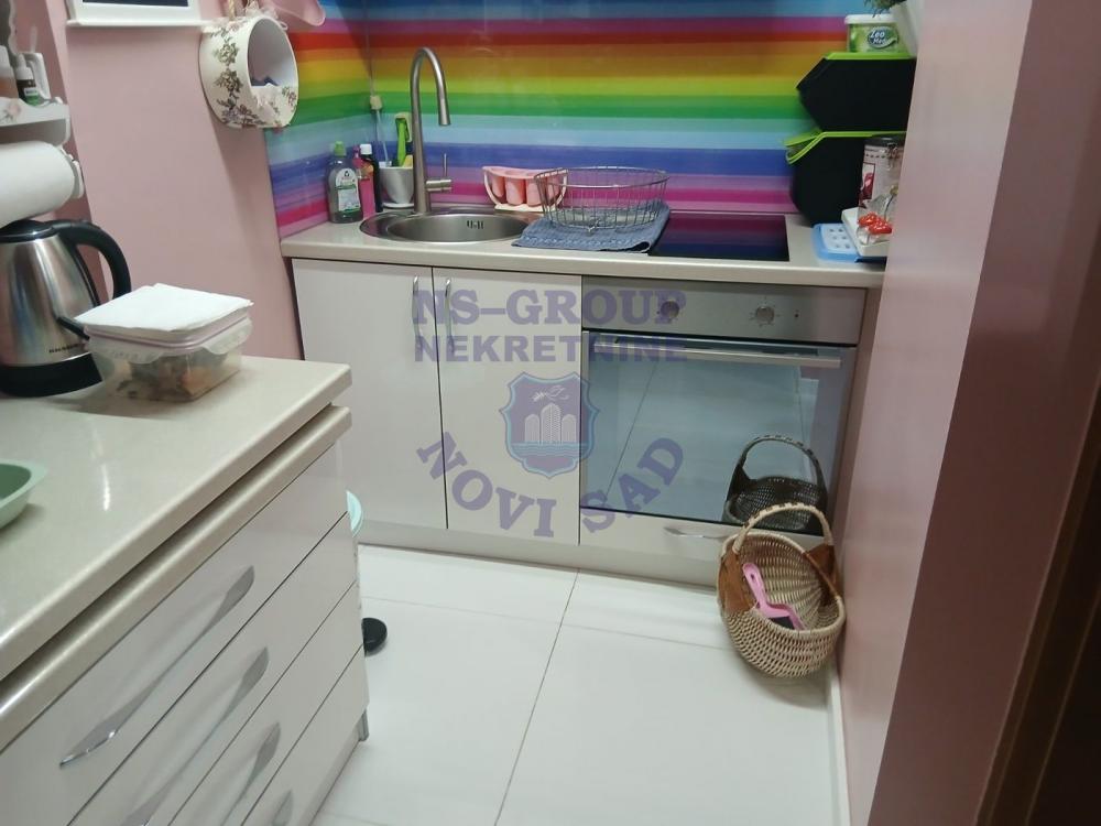 Slika 3 - 564259-U ponudi je funkcionalan jednoiposoban stan na odličnoj lokaciji u blizini Železničke stanica.