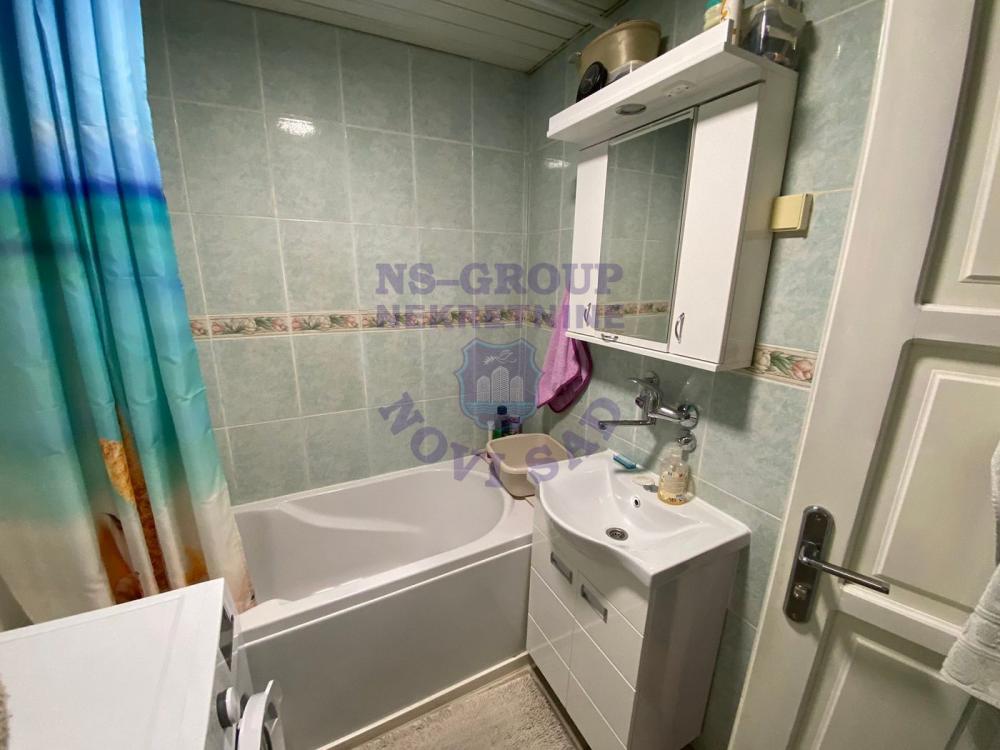 Slika 6 - Prodaja stana, 41m2, Nova Detelinara Novi Sad, sa terasom, ima lift