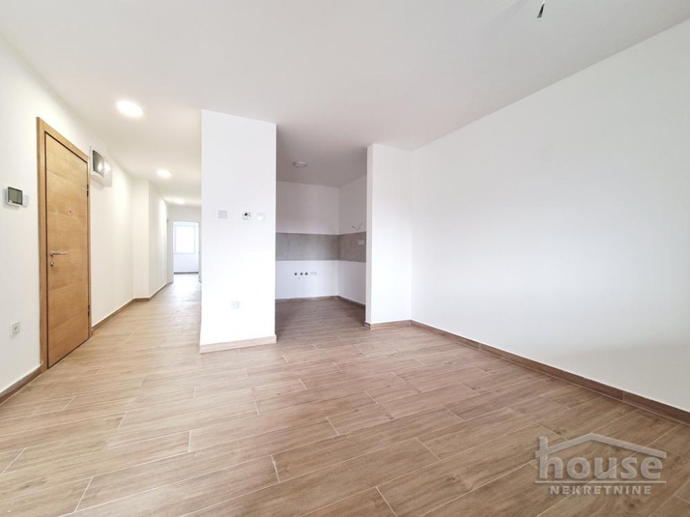 Slika 3 - Stan,NOVI SAD,TELEP,kv: 96.00, € 242880, ID: 1065351