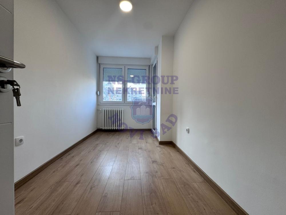 Slika 2 - Na prodaju odlican stan na Limanu!