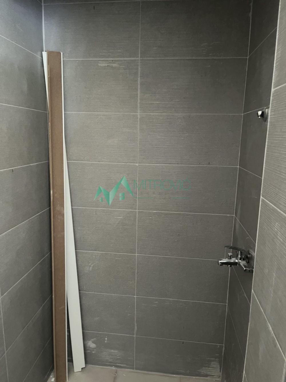 Slika 4 - Dvosoban stan u urbanoj vili u Petrovaradinu