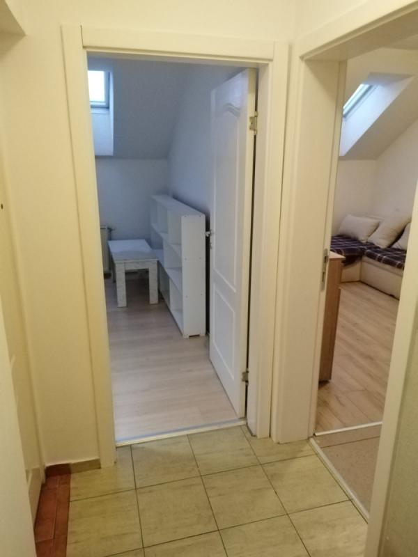 Slika 4 - Stan,NOVI SAD,NOVI BULEVAR,kv: 32.00, € 95000, ID: 1056438