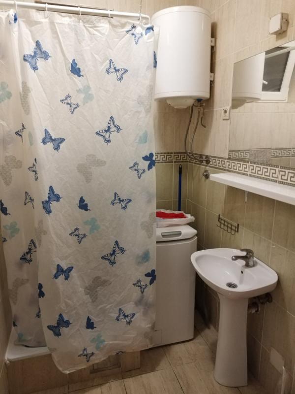 Slika 6 - Stan,NOVI SAD,NOVI BULEVAR,kv: 32.00, € 95000, ID: 1056438