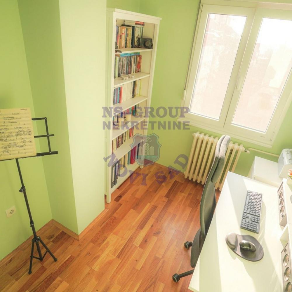 Slika 8 - Trosoban stan na Limanu 4 