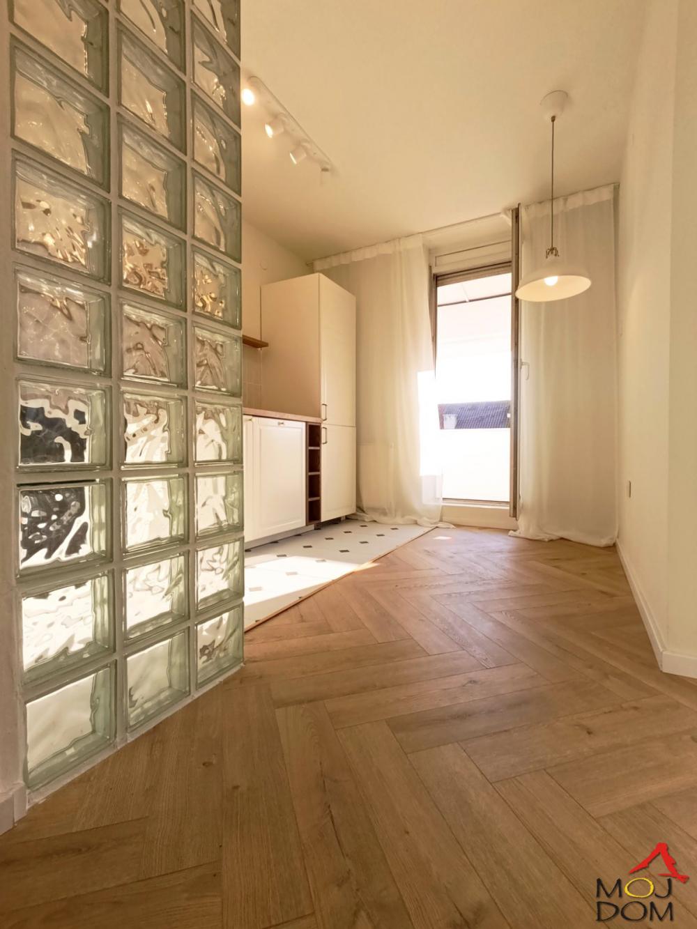 Slika 6 - Stan,NOVI SAD,NOVA DETELINARA,kv: 49, € 155000, ID: 1031947