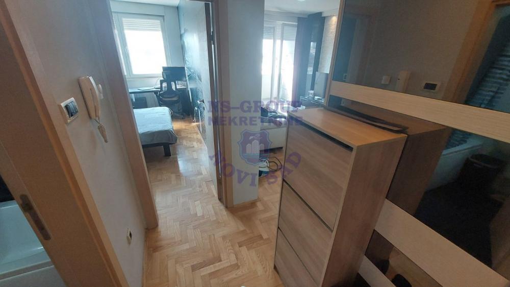 Slika 3 - Odličan dvosoban stan na Bulevaru Evrope