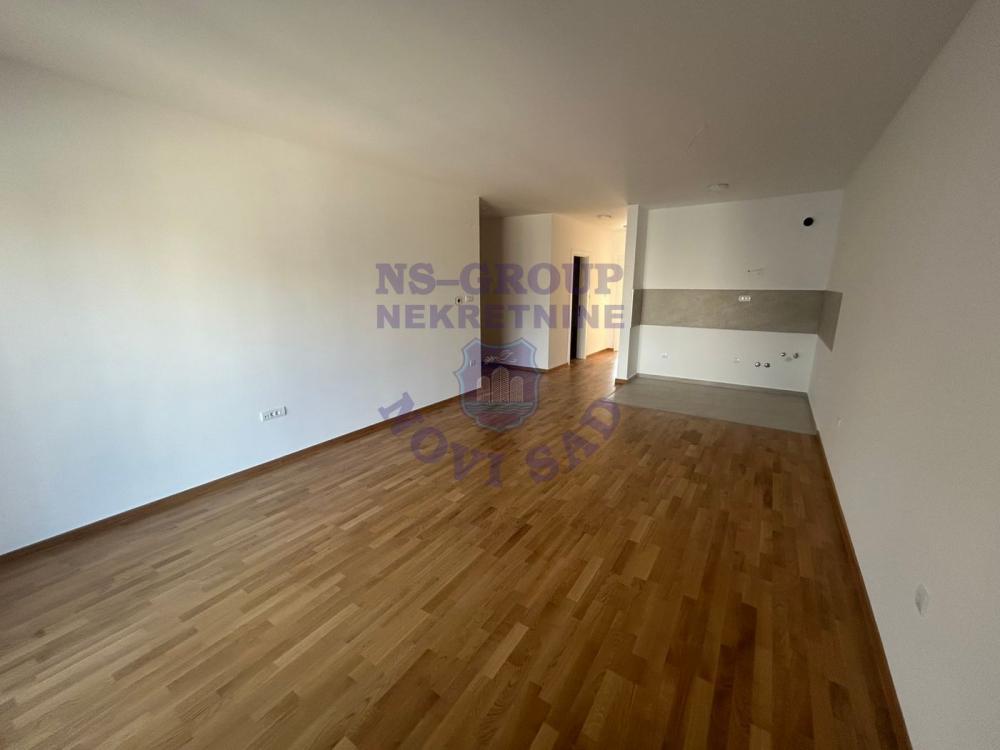 Slika 1 - š:565644 Trosoban stan Telep