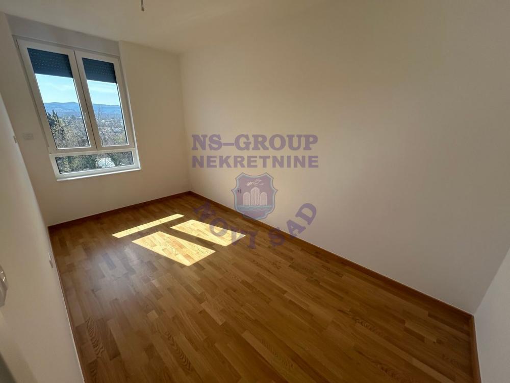 Slika 5 - š:565644 Trosoban stan Telep