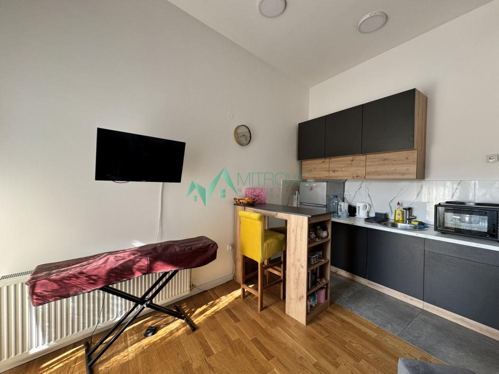 Slika 1 - Petrovaradin, 28m2, namešten!!! 