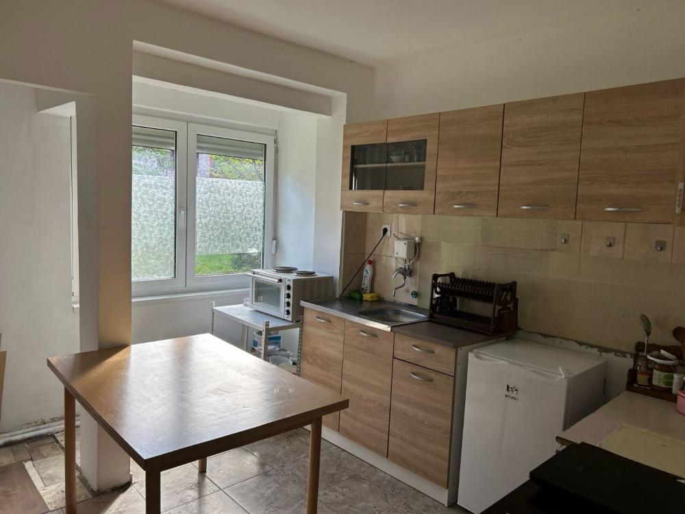 Slika 3 - Stan,NOVI SAD,SATELIT,kv: 46.00, € 105100, ID: 1059205