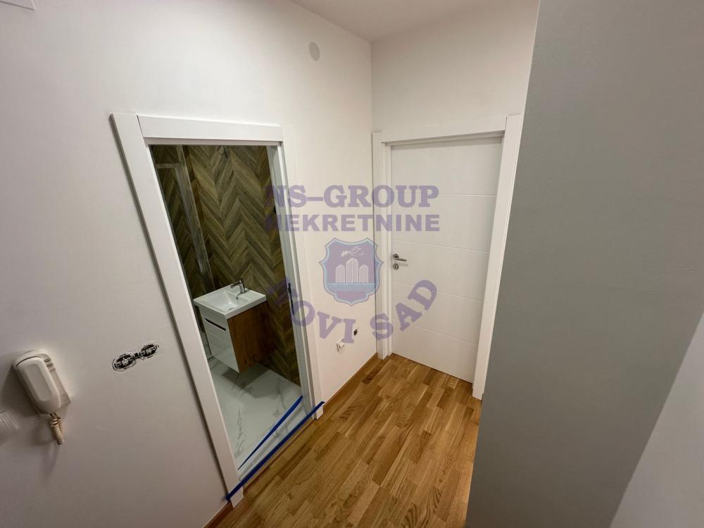 Slika 4 - Odličan dvosoban stan na Novoj Detelinari! 