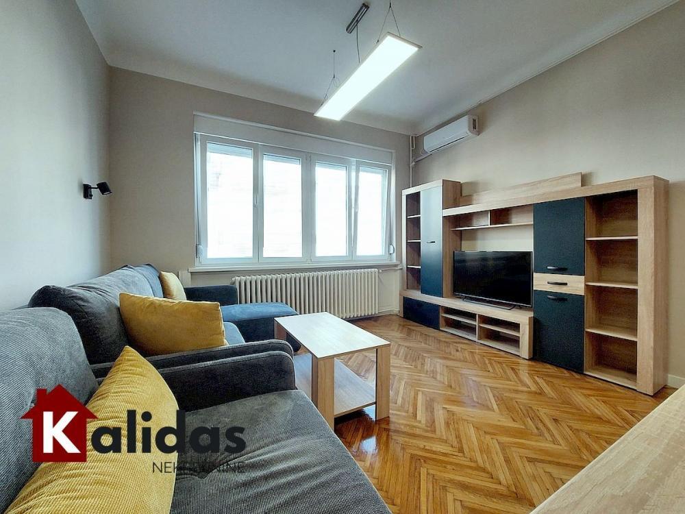 Glavna slika -Stan,NOVI SAD,CENTAR,kv: 32, € 123600, ID: 1008635