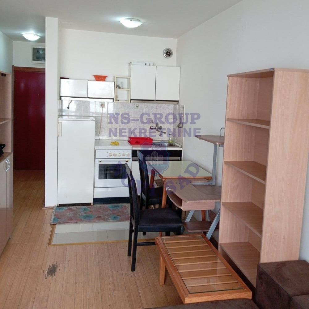 Slika 2 - Prodaja stana, 22m2, Bulevar oslobođenja Novi Sad