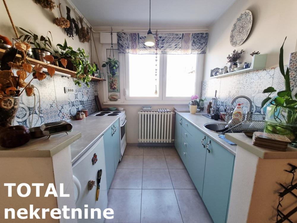 Slika 8 - Stan,NOVI SAD,ZELEZNICKA STANICA,kv: 55.00, € 143000, ID: 1102232