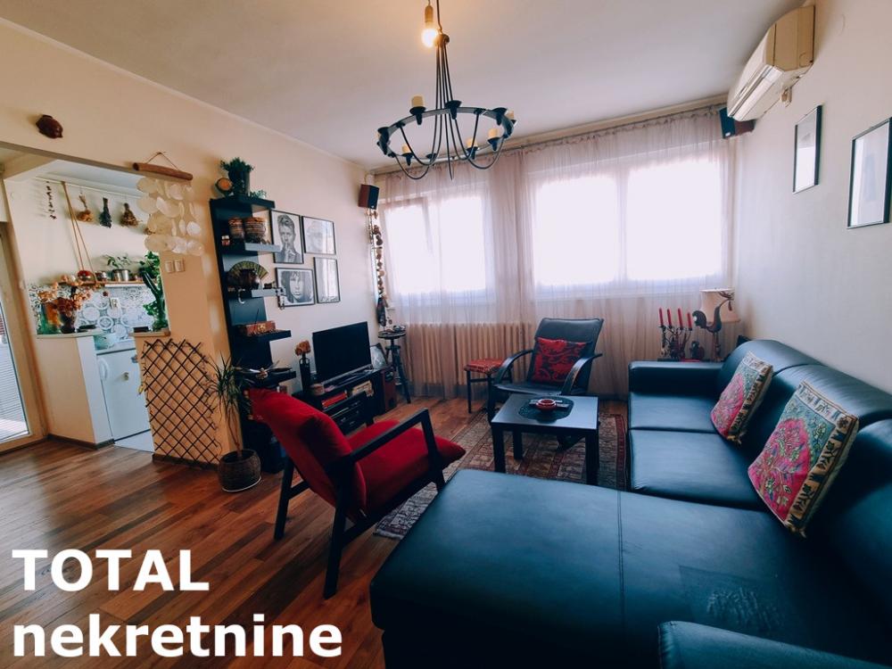 Slika 1 - Stan,NOVI SAD,ZELEZNICKA STANICA,kv: 55.00, € 143000, ID: 1102232