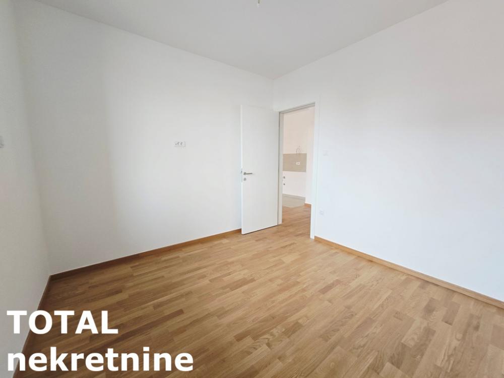 Slika 7 - Stan,NOVI SAD,TELEP,kv: 48.00, € 134400, ID: 1102368