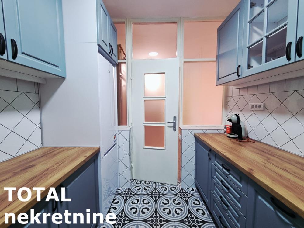 Slika 8 - Stan,NOVI SAD,GRBAVICA,kv: 45.00, € 131000, ID: 1101471