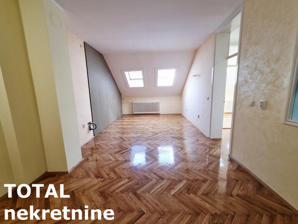 Slika 4 - Stan,NOVI SAD,GRBAVICA,kv: 45.00, € 131000, ID: 1101471