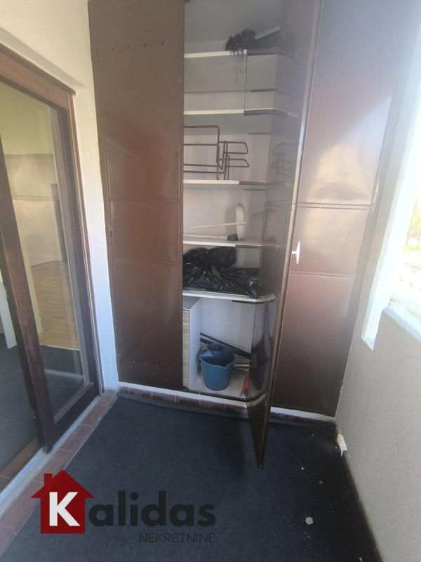 Slika 8 - Stan,NOVI SAD,NOVA DETELINARA,kv: 40, € 115350, ID: 1008633