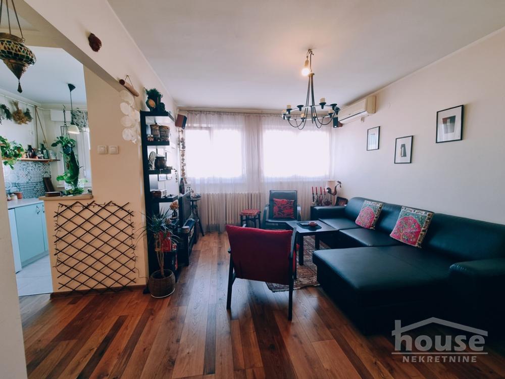 Slika 2 - Stan,NOVI SAD,ZELEZNICKA STANICA,kv: 55.00, € 143000, ID: 1065384