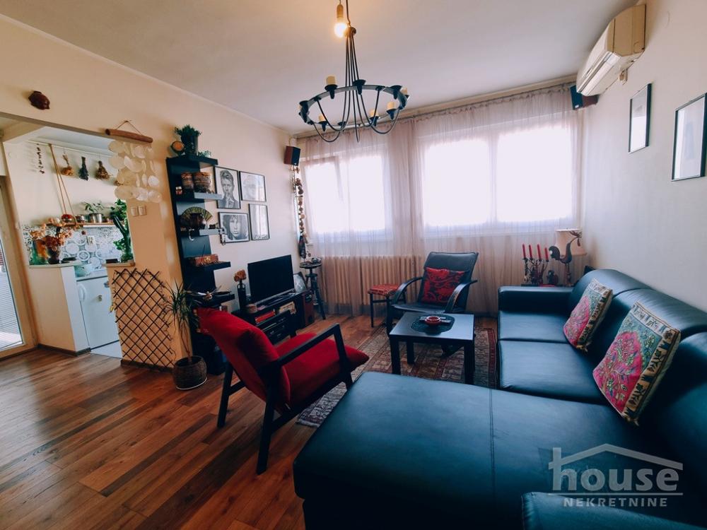 Slika 1 - Stan,NOVI SAD,ZELEZNICKA STANICA,kv: 55.00, € 143000, ID: 1065384