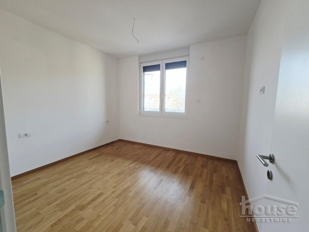 Slika 4 - Stan,NOVI SAD,TELEP,kv: 48.00, € 134400, ID: 1065520