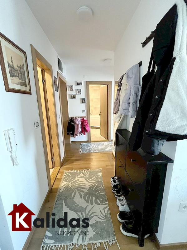 Slika 8 - Stan,NOVI SAD,BULEVAR EVROPE,kv: 65, € 195700, ID: 1008640