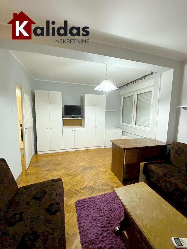 Slika 2 - Stan,NOVI SAD,LIMAN 1,kv: 34, € 113900, ID: 1008643