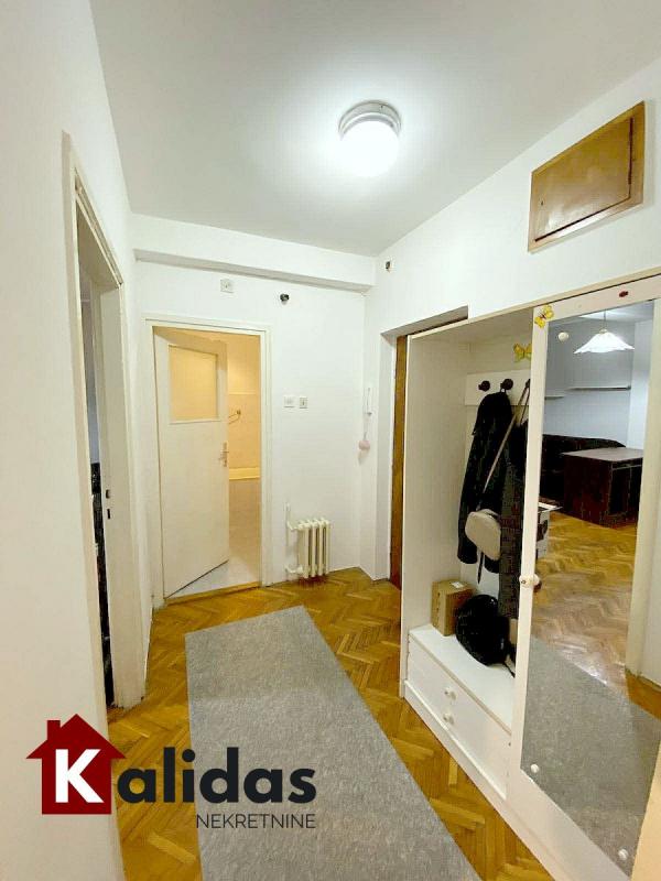 Slika 9 - Stan,NOVI SAD,LIMAN 1,kv: 34, € 113900, ID: 1008643