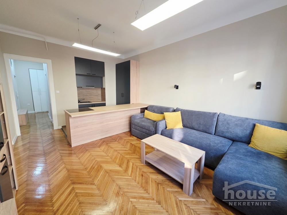 Glavna slika -Stan,NOVI SAD,CENTAR,kv: 32.00, € 120000, ID: 1065539