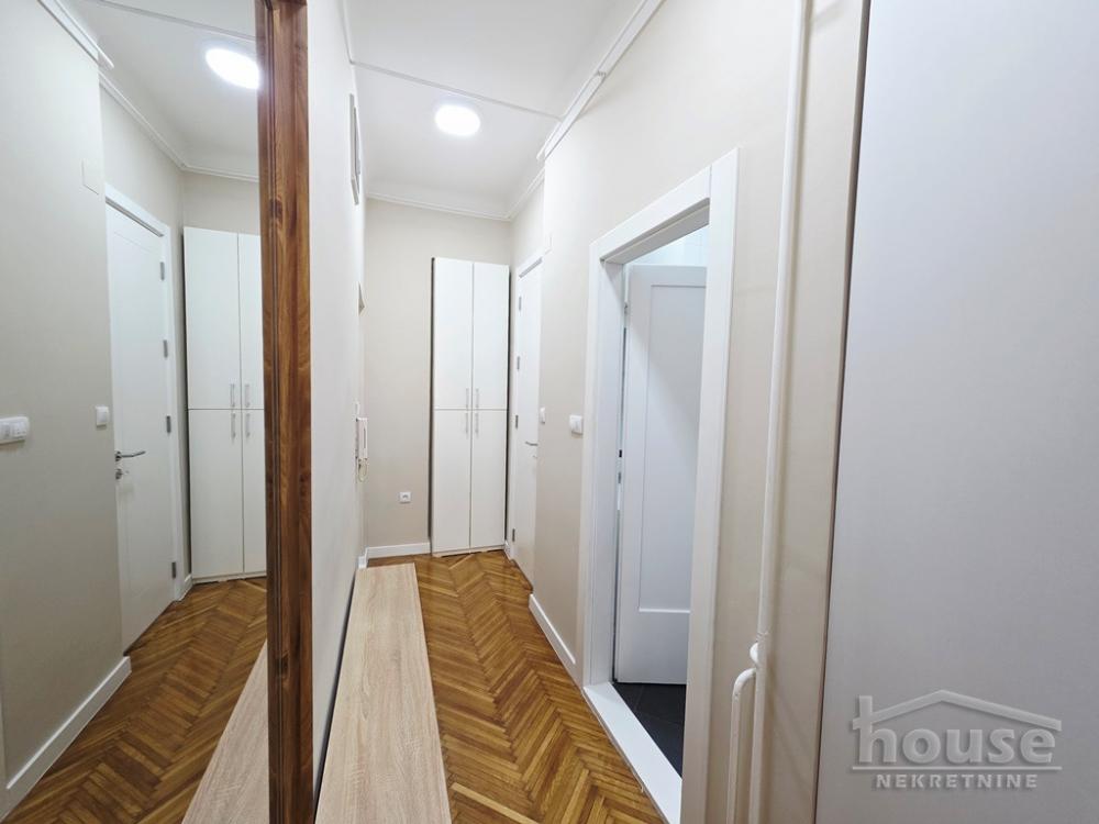 Slika 9 - Stan,NOVI SAD,CENTAR,kv: 32.00, € 120000, ID: 1065539