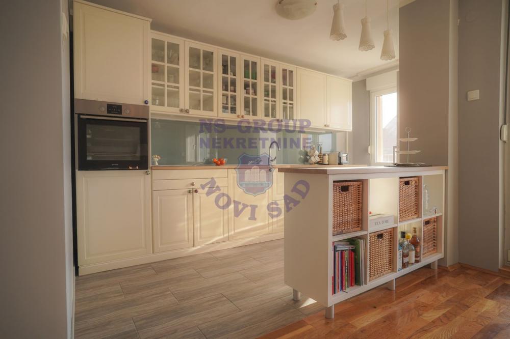 Slika 4 - Trosoban stan, 69m2, Liman 4