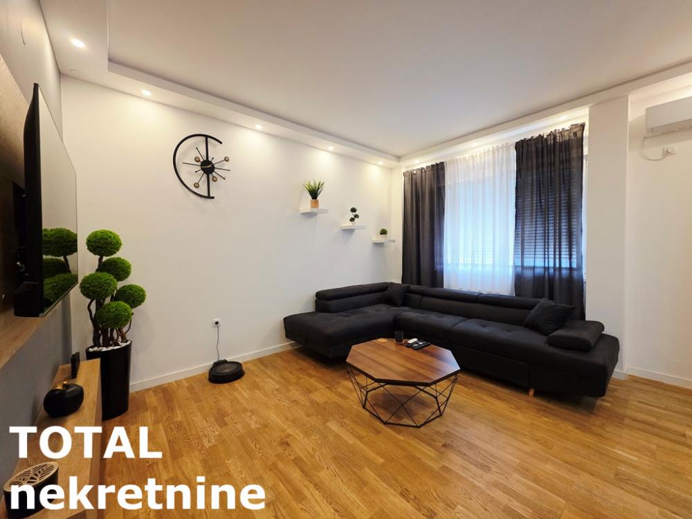 Slika 2 - Stan,PETROVARADIN,PETROVARADIN,kv: 42.00, € 121500, ID: 1102227