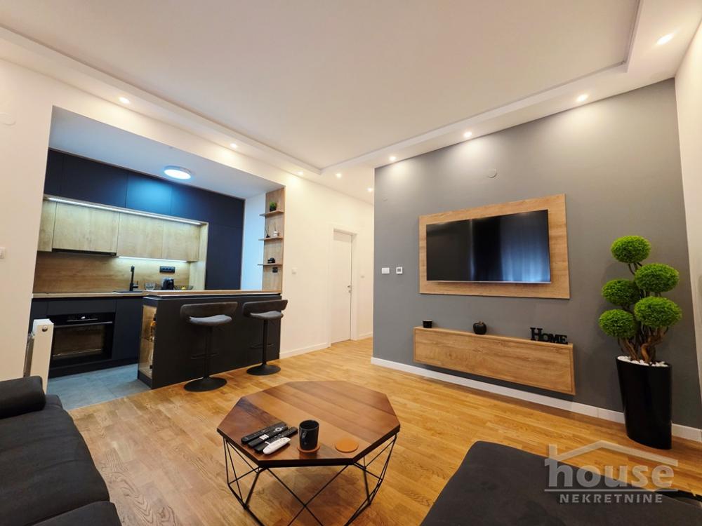 Slika 4 - Stan,PETROVARADIN,PETROVARADIN,kv: 42.00, € 121500, ID: 1065379