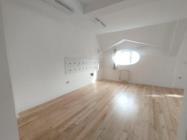 Slika 4 - Stan,NOVI SAD,CENTAR,kv: 136.00, € 299000, ID: 1059232