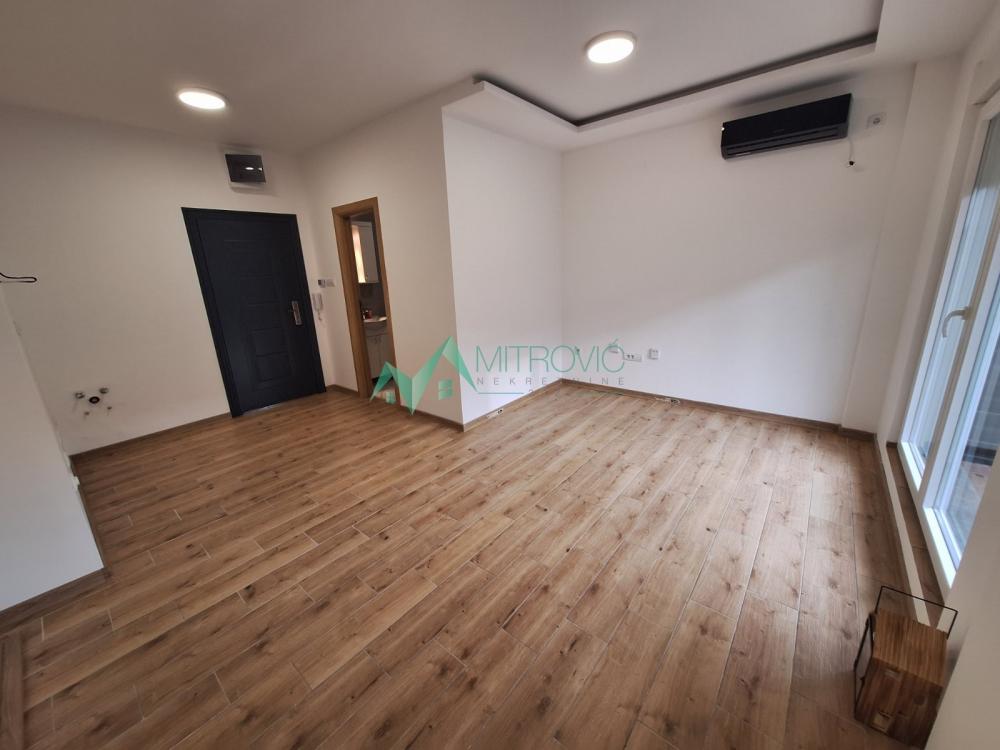 Slika 1 - Prodaja stana, 23m2, Telep Novi Sad