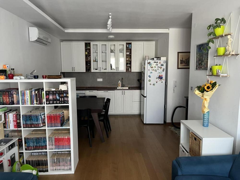 Slika 1 - Trosoban stan na Bulevaru Evrope