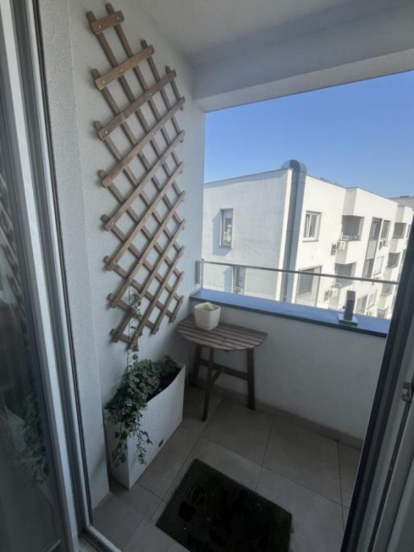 Slika 9 - Trosoban stan na Bulevaru Evrope