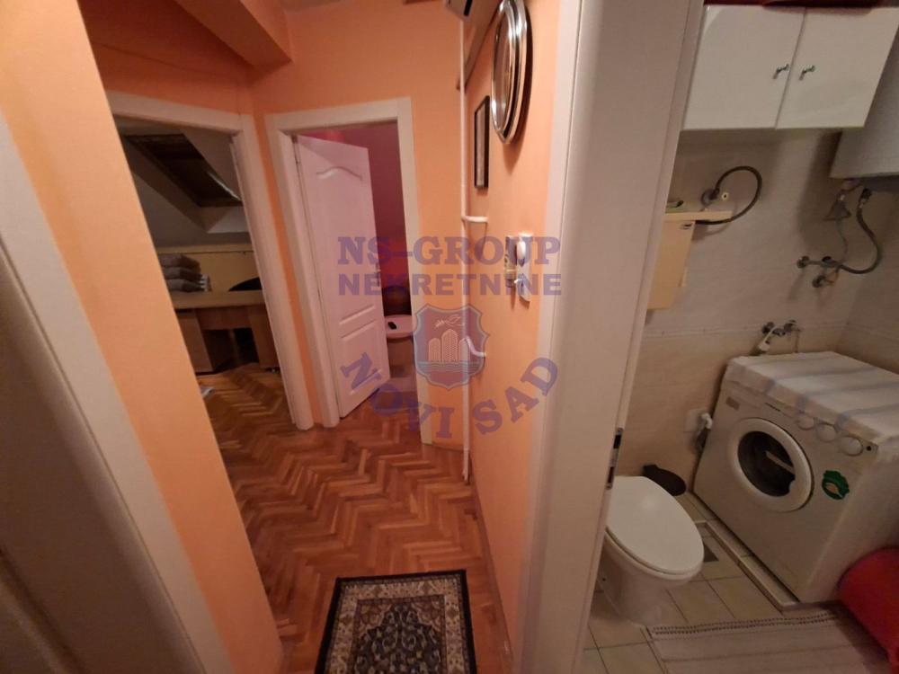 Slika 7 - Odličan stan u centru Veternika!