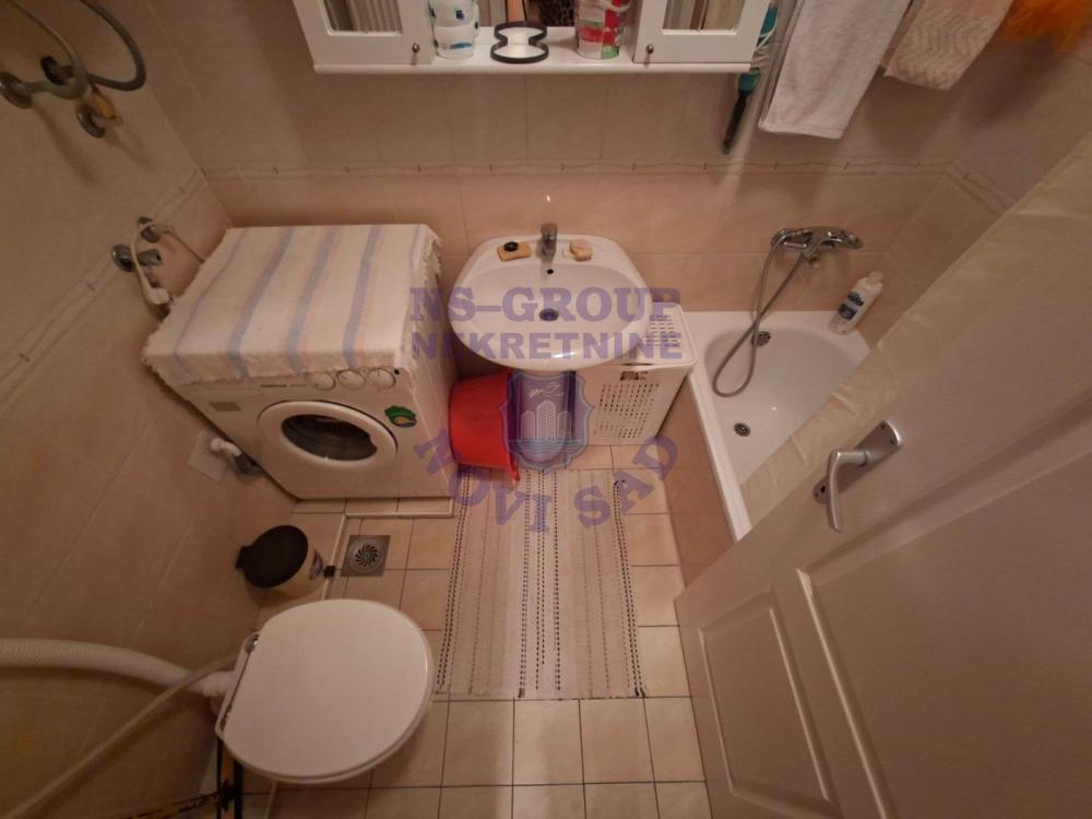 Slika 8 - Odličan stan u centru Veternika!